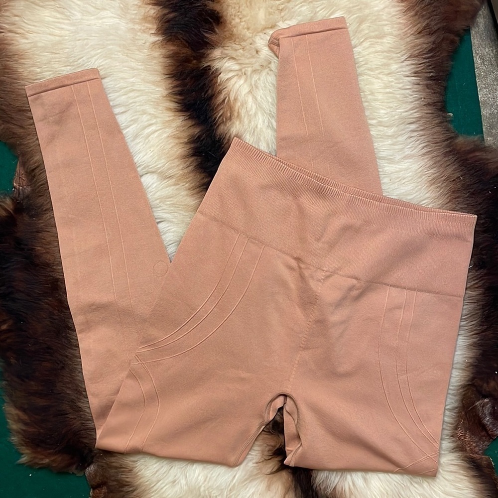 NWT Fabletics Hi Rise Seamless Corsetry Legging